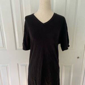 🖤 Calvin Klein Black Stretch V-Neck Tee 🖤